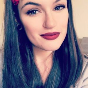 Meet your Posher, Brandi